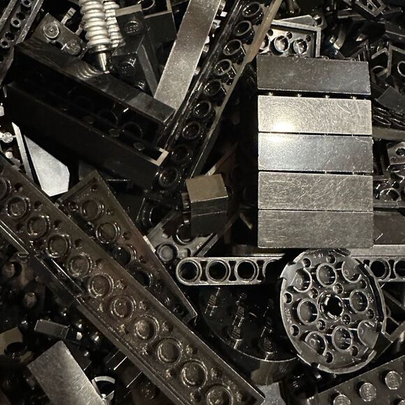 LEGO Black loose genuine authentic over 3lbs
Clean
Creative
Create - Picture 3 of 12